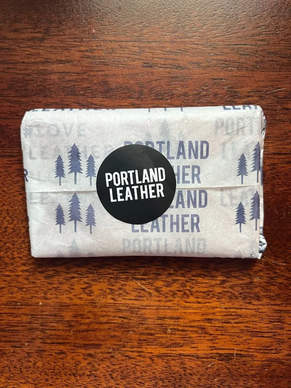 Portland Leather wild rose envelope wallet NWT